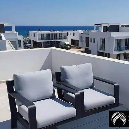 Luxurious Beachfront Townhouse Апартаменты Boghaz