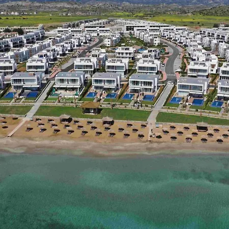 Luxurious Beachfront Townhouse Апартаменты Boghaz